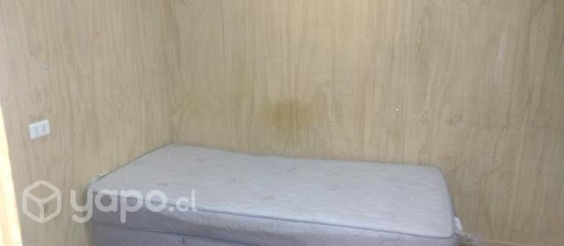 <p>Arriendo habitación a persona sola</p>