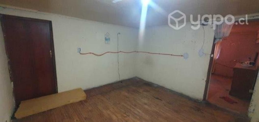 <p>Arriendo de piezas</p>