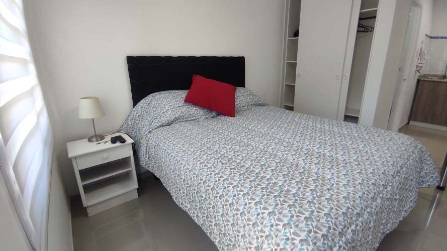 <p>Arriendo habitacion independiente Macul M. Pedrero</p>