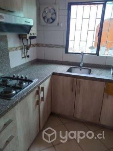 <p>Arriendo pieza casa cómoda y muy tranquila</p> image