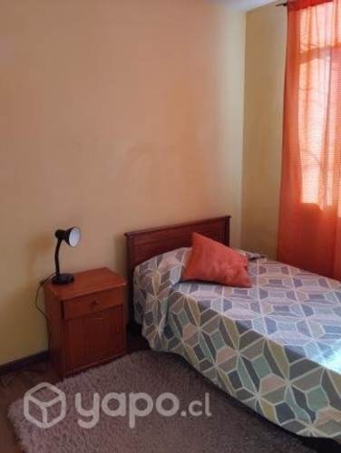 <p>Pieza para estudiantes sector sur de iquique</p>