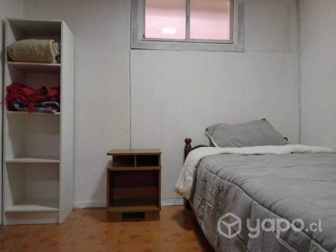 <p>Arriendo mini departamento en Valdivia</p>