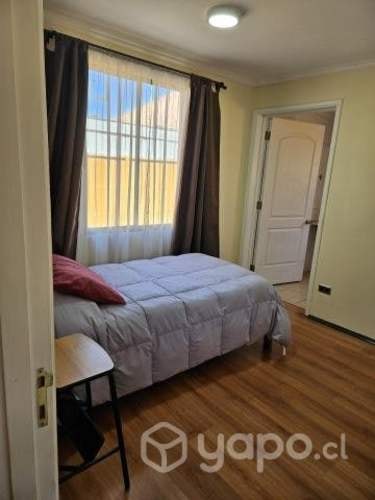 <p>ARRIENDO PIEZA habitación para estudiante</p>