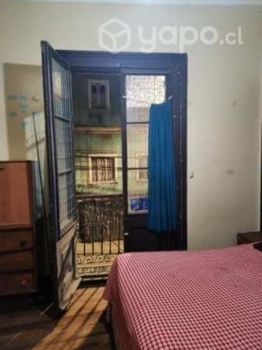 <p>Habitación c/ baño privado y balcón, Sotomayor</p> image