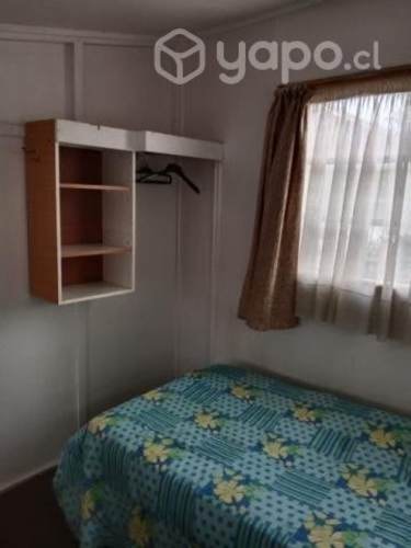 <p>Arriendo pieza independientes varones</p> image