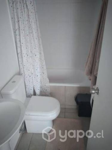 <p>Arriendo pieza habitación</p>