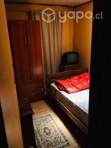 <p>Pieza amoblada en departamento interior</p> image