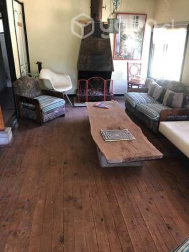 <p>Habitación con baño privado para una persona</p>