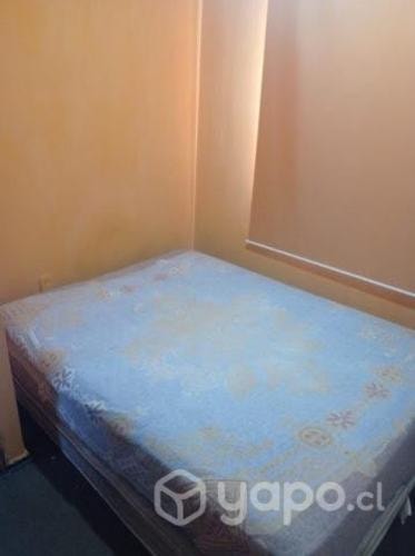 <p>Arriendo pieza</p> image