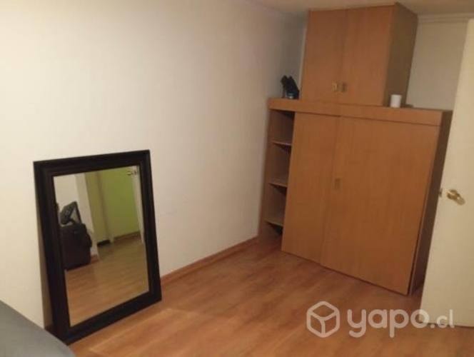 <p>Arriendo habitación amplia para persona sola</p>