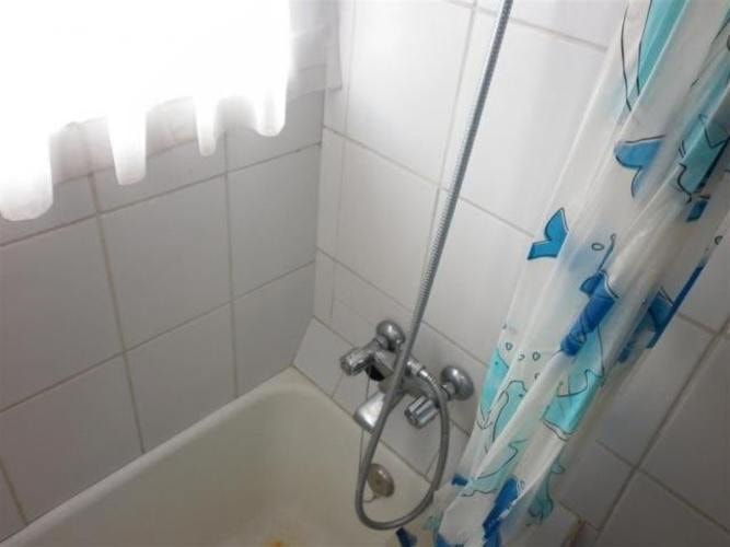 <p>Piezas amobladas para estudiantes</p> image