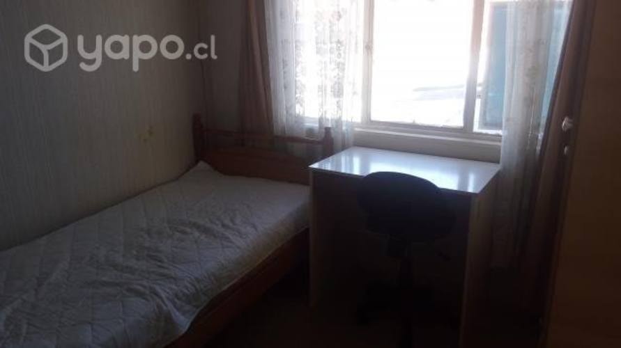 <p>Pieza amoblad a estudiante universitario</p> image