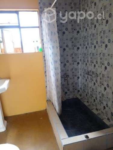 <p>Arriendo Dormitorio a estudiantes</p>