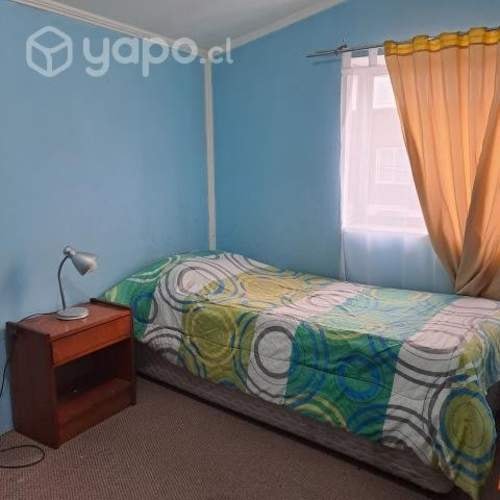 <p>Arriendo piezas estudiantes mujeres</p>