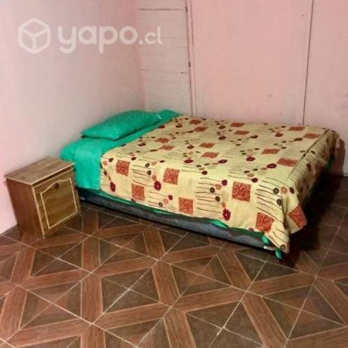 <p>Arriendo pieza amoblada la florida</p> image
