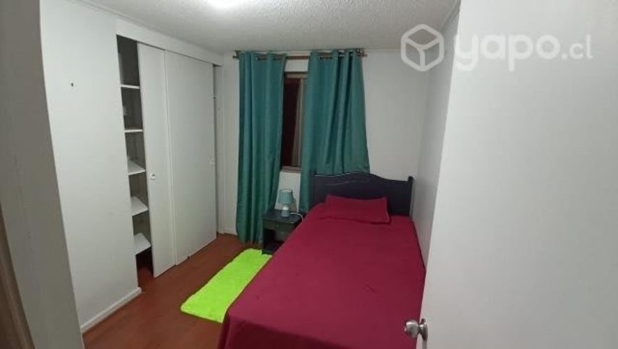 <p>Se arrienda pieza híper central en Talca</p>