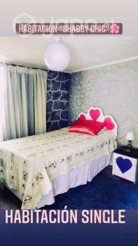 <p>Se arrienda habitación amoblada para una persona</p>