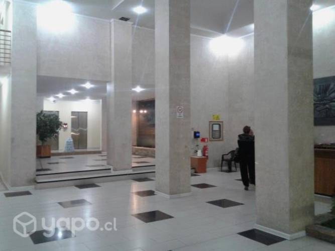 <p>Arriendo pieza al lado del metro</p> image