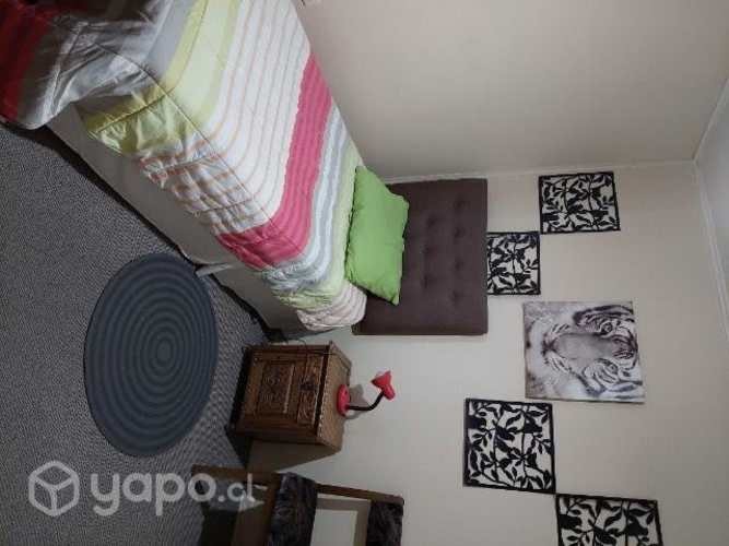 <p>Arriendo pieza</p> image