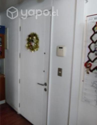<p>Arriendo Habitación en Departamento</p>