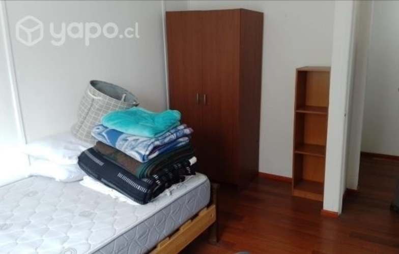 <p>Arriendo Pieza Estudiante Varon</p> image