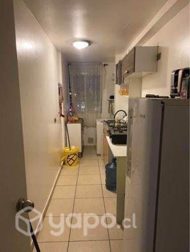 <p>Pieza en departamento</p>
