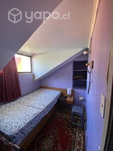 <p>Arriendo de dormitorio</p> image