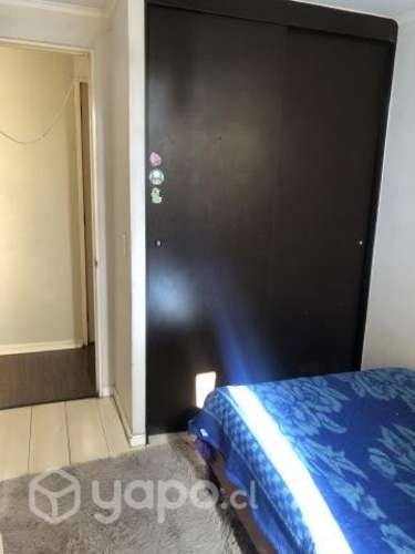 <p>Arriendo pieza</p> image