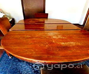 <p>Comedor expansible de madera</p>