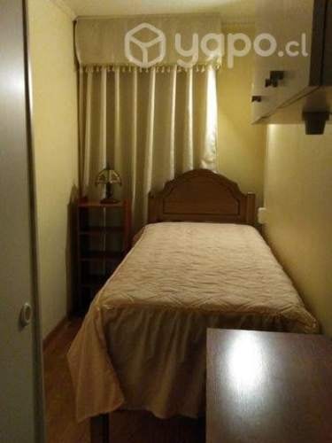 <p>Se arrienda habitacion en Ñuñoa</p>
