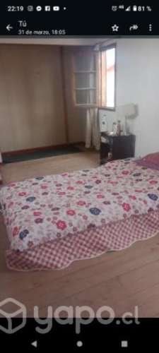 <p>Arriendo pieza</p> image