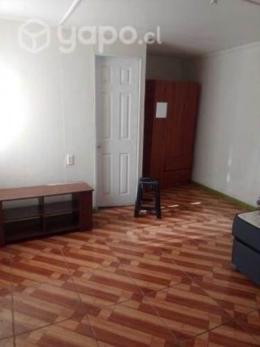 <p>Arriendo Pieza</p> image