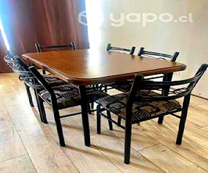 <p>Comedor de 6 sillas</p>