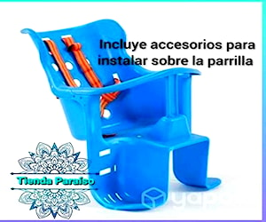 Silla trasera de bicicletas roja y azul