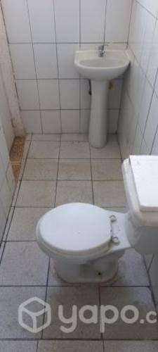 <p>Arriendo pieza independiente</p> image