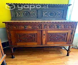 <p>Oportunidad Buffet antiguo de madera tallada</p>