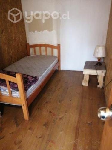 <p>Habitación para varón joven q trabaje</p> image