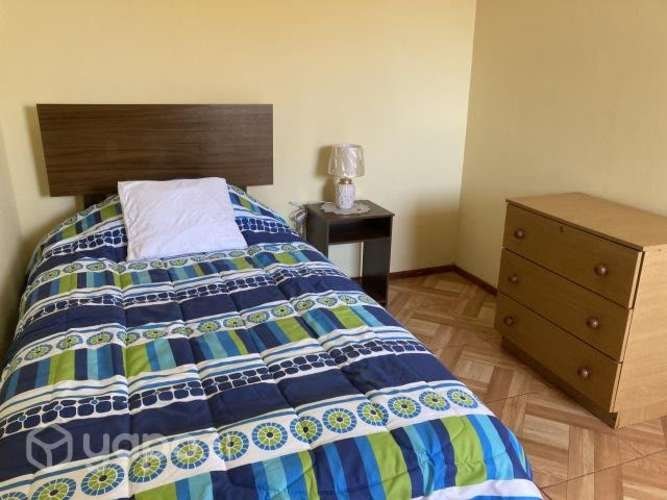 <p>Arriendo,pieza ,nueva en las compañías alta</p>