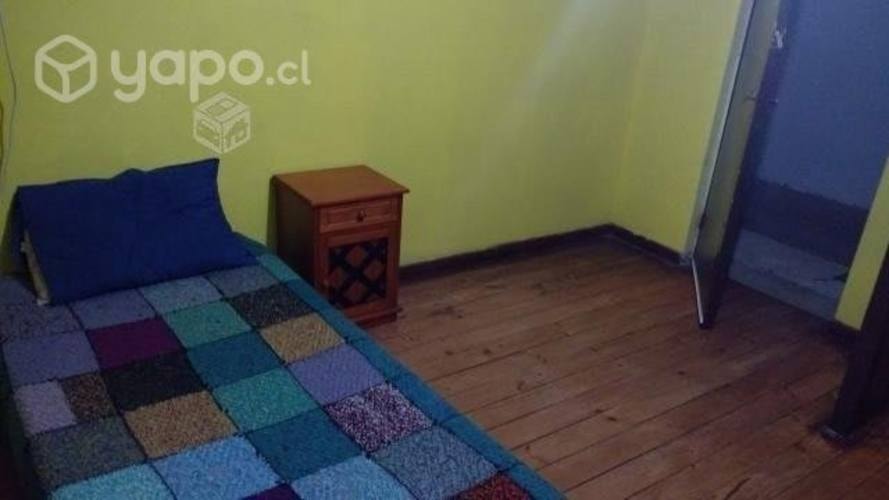 <p>Pieza 16m2 Amoblada</p> image