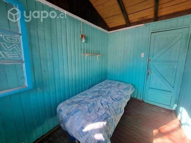 <p>Arriendo habitacion amoblada</p> image