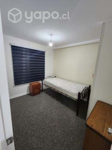 <p>Arriendo habitación estudiante</p>