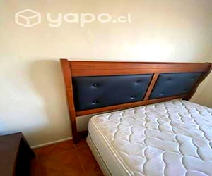 <p>Cama 2 plazas con respaldo premium</p>