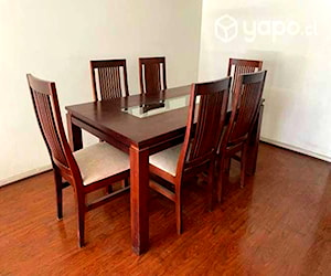 <p>Juego de comedor de madera 6 sillas</p>