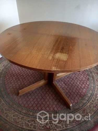 <p>Mesa Comedor ( sin sillas)</p>