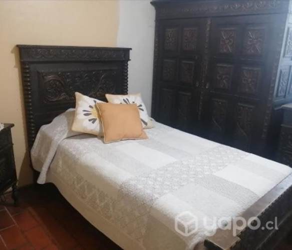 <p>Hermoso dormitorio antiguo</p>