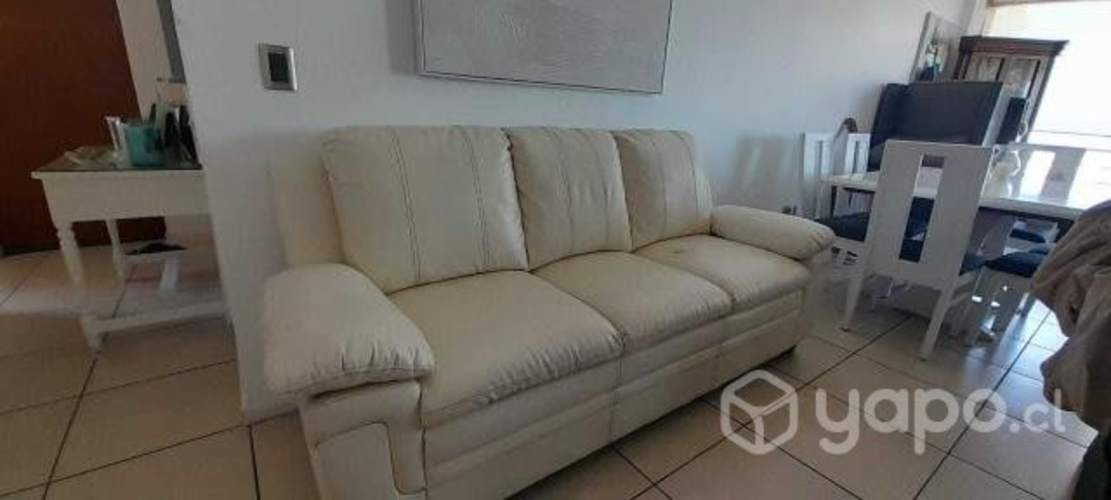 <p>Sofa Beige Policuero</p>