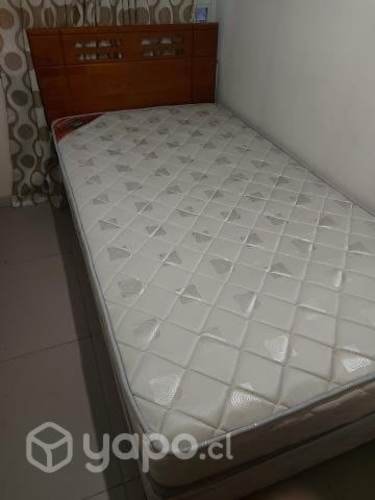 <p>Excelente cama marca CELTA 1/12 poco uso.</p>