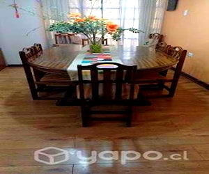 <p>Comedor Madera con 8 sillas</p>