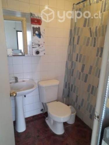 <p>Arriendo pieza independiente</p>