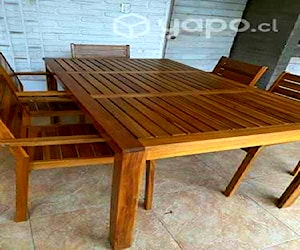 <p>Mesa de terraza (6 personas)</p>